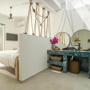 Seabed Suites Mykonos